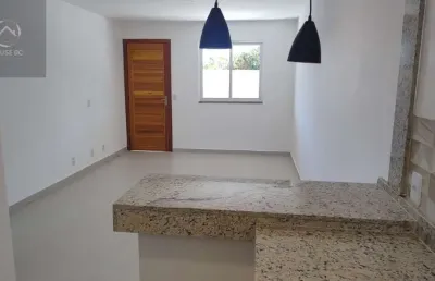 Casa com 2 quartos à venda na avenida doutor antônio marques mathias, jardim atlântico leste (itaipuaçu), maricá por r$ 400.000