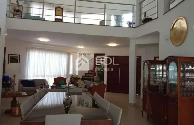 Casa em condomínio fechado com 3 quartos para alugar na rua professor antonio mendes vinagre, 1, parque das quaresmeiras, campinas, 379 m2 por r$ 9.800