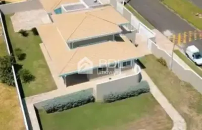 Casa em condomínio fechado com 3 quartos à venda na simão von zuben, 1845, parque xangrilá, campinas, 340 m2 por r$ 2.650.000