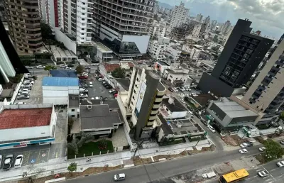 Sala comercial com 5 salas à venda na Rua Doutor Nereu Ramos, Centro, Itajaí