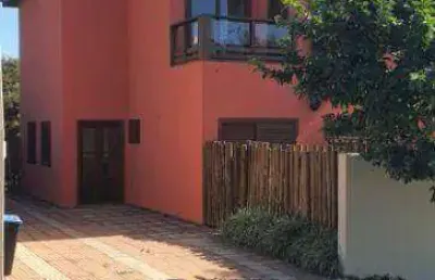 Condomínio village araçoiaba - casa com 3 dormitórios à venda, 816 m² por r$ 1.950.000 - condomínio village araçoiaba - araçoiaba da serra/sp