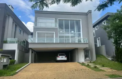 Casa de condomínio de luxo em alphaville, santana de parnaíba-sp: 4 quartos, 4 suítes, 2 salas, 7 banheiros, 6 vagas de garagem, área de 430m².