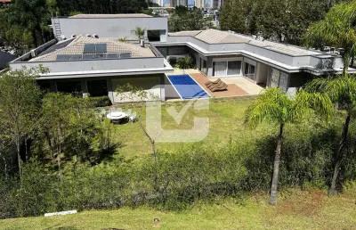 Casa em condomínio fechado com 4 quartos à venda no Tamboré, Barueri 