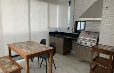 O seu mpd present alphaville, com 2 quartos, a pé de um gostoso parque e região verdejante