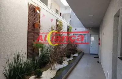 Apartamento  novo com 01 domitório ao lado do metro