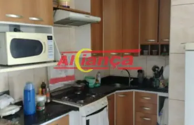 Sobrado no jardim santo eduardo com 2 casas com suites, independentes