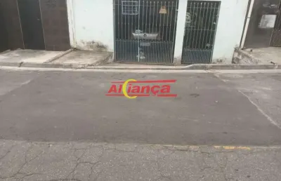 Casa no parque santos dumont ( duas casas no mesmo terrreno )