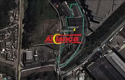 O imóvel está localizado em um dos pontos mais estratégicos de guarulhos, possibilitando fácil acess