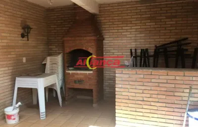 Casa com 3 quartos à venda na Rua Cyrena Siqueira Bicudo, 49, Parque Continental II, Guarulhos