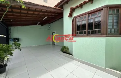 Casa com 3 quartos à venda na Rua Dona Alviza, 109, Vila Capitão Rabelo, Guarulhos