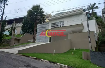 Casa em condomínio com 3 suítes, 2 living, 2 vagas em arujá hills 3 - arujá