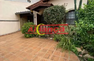 Casa com 3 quartos à venda na Rua Recife, 331, Vila Rosália, Guarulhos
