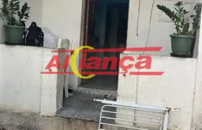 Casa com 3 quartos à venda na Rua Dona Olga, 574, Vila São João, Guarulhos