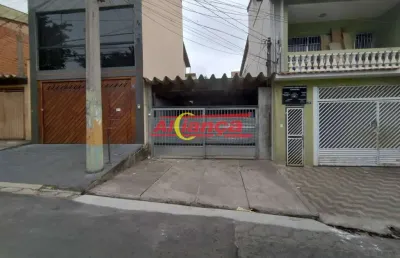 Casa térrea com 125 metros, 02 dorm, 02 vagas no continental ii
