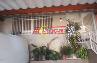 Casa em condomínio fechado com 3 quartos à venda na Rua Antonieta Aguirre de Moraes Barros, 240, Vila Augusta, Guarulhos