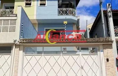 Sobrado de 180m² com 3 suítes, 2 vagas e ar condicionado ? aceita permuta e financiamento