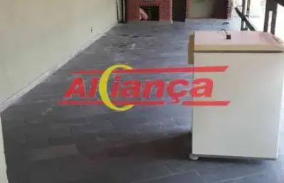 Chácara / sítio com 4 quartos à venda na Avenida Bartira, 90, Jardim Tupi, Arujá