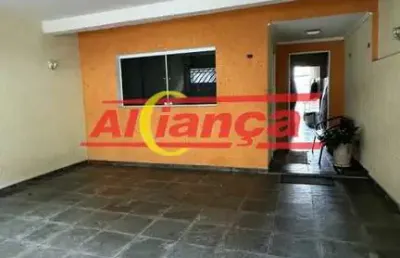 Casa à venda no jardim santa mena ? 3 dormitórios, 140m²