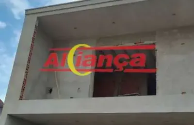 Lindo sobrado com 3 dorm. (1 suíte), 3 vagas- res. e com guarulhos- guarulhos-sp.