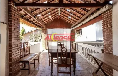 Casa com 4 quartos à venda na Rua Marcelino Petito, 253, Vila Carioca, Guarulhos