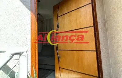 Linda casa sobreposta no jardim santa inês, próxima à praça 8