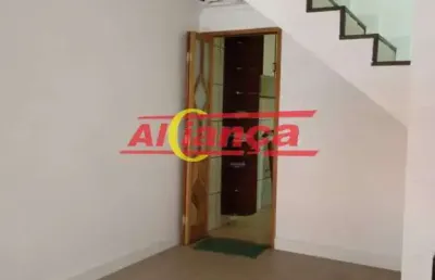 Casa em condomínio fechado com 3 quartos à venda na Rua Floro de Oliveira, 245, Jardim Adriana, Guarulhos
