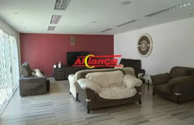 Sobrado 492m², com 3 quartos e 1 suíte à venda na vila progresso