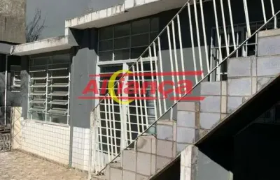 Casas para renda ou moradia 4 quartos na vila barros - pertinho da estação cptm
