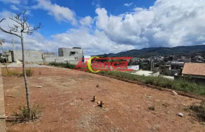 Terreno de excelente qualidade, localizada no loteamento denominado jardim nazaré 2 com 140 m²