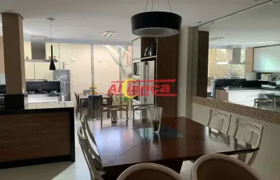 Casa em condomínio fechado com 3 quartos à venda na Rua Ferraz de Vasconcelos, 49, Jardim Santa Cecília, Guarulhos