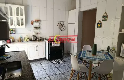 Excelente sobrado com 03 dormitórios próximo ao sonda vila rio
