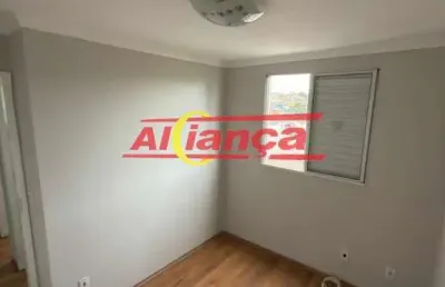 Lindo apartamento excelente localização próximo ao shopping maia