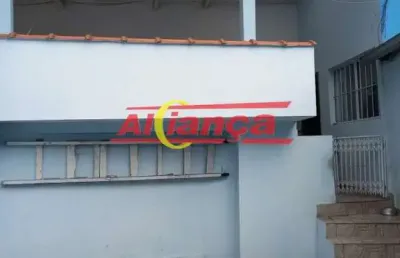 Casa térrea de 2 dormitórios em localização privilegiada