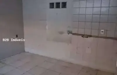Casa com 2 quartos à venda na Rua Engenheiro Saint Martin, Centro, Bauru