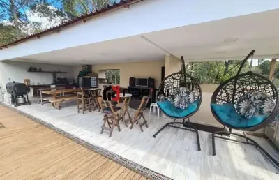 Casa em condomínio fechado com 3 quartos à venda na estrada municipal do embu, 1, jardim torino, cotia por r$ 1.600.000