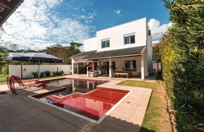 Casa em condomínio fechado com 3 quartos para alugar na estrada fazendinha, 6600, granja viana, carapicuíba por r$ 13.900
