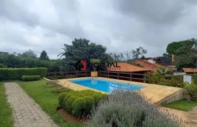 Casa em condomínio fechado com 4 quartos à venda na rua nova petrópolis, granja viana, cotia por r$ 1.650.000