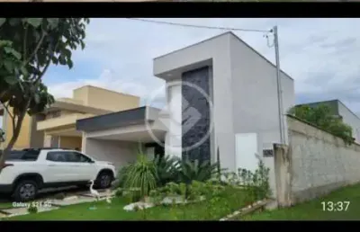 Casa em condominio fechado com armarios codigo: 118605
