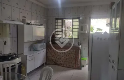 Casa de 3 quartos no residencial arco iris - anápolis codigo: 102968