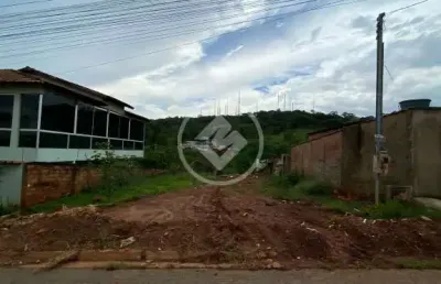 Ótimo terreno para você construir a casa do seu sonho, com vista definitiva para a mata !! codigo: 94160