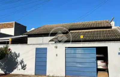 Casa com 3 quartos à venda na Orcalino Luiz Ribeiro, 1, Setor Cristina II Expansão, Trindade