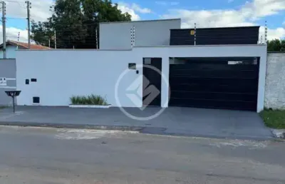 Casa sozinha no lote morada dos passaros codigo: 125058