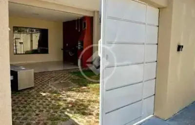 Casa com 2 quartos à venda na Rua RC 14, 1, Residencial Canadá, Goiânia