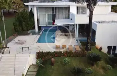 Incrível sobrado neoclássico no residencial aldeia do vale codigo: 131885