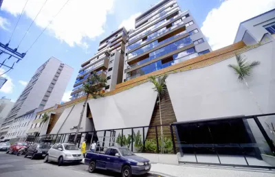 Apartamento de 4 suítes com localização nobre e de altíssimo padrão a venda no centro
