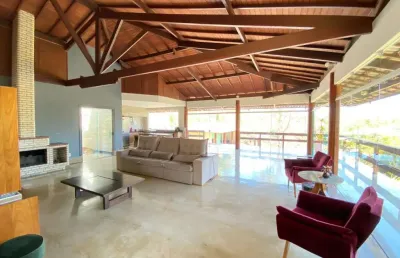 Casa de alto padrão com um amplo jardim de 3 quartos e ótima área de lazer - jardim da serra