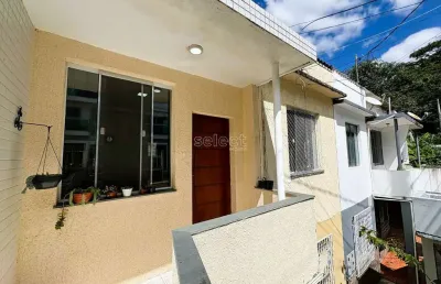 Casa com 2 quartos à venda na Rua Humaitá, Paineiras, Juiz de Fora