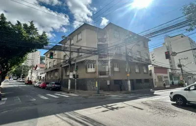 Apartamento com 3 quartos à venda na Rua Benjamin Constant, 850, Santa Helena, Juiz de Fora