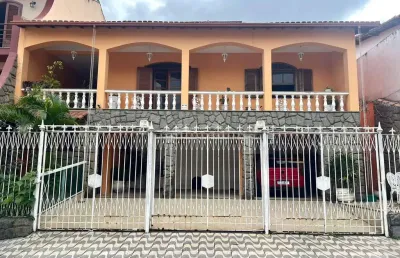 Casa com 4 quartos à venda na Rua Asterio Aleixo, Quintas das Avenidas, Juiz de Fora
