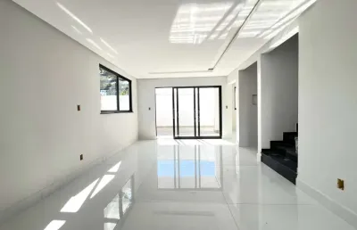 Casa em condomínio fechado com 3 quartos à venda na Rua Florianópolis, Nova Califórnia, Juiz de Fora